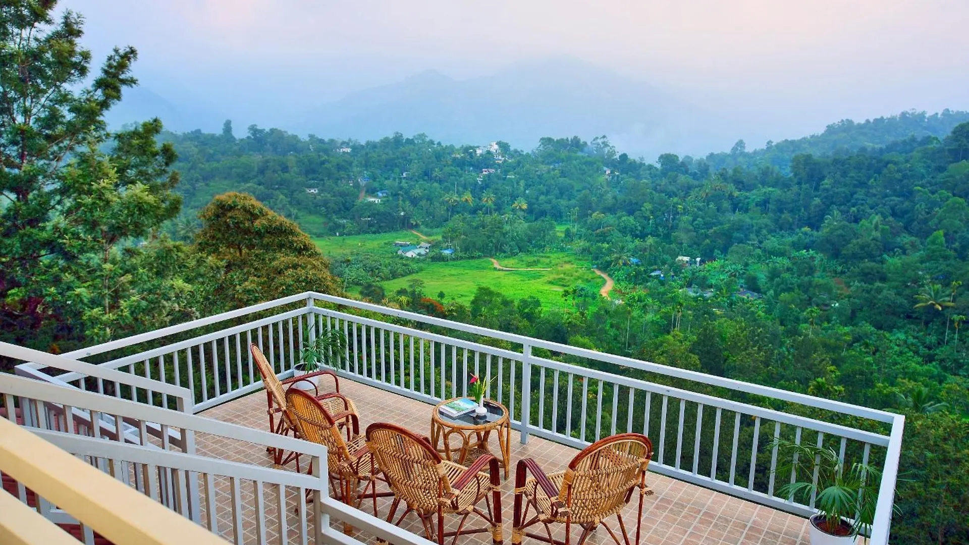 Zenha Resorts Munnar Inde